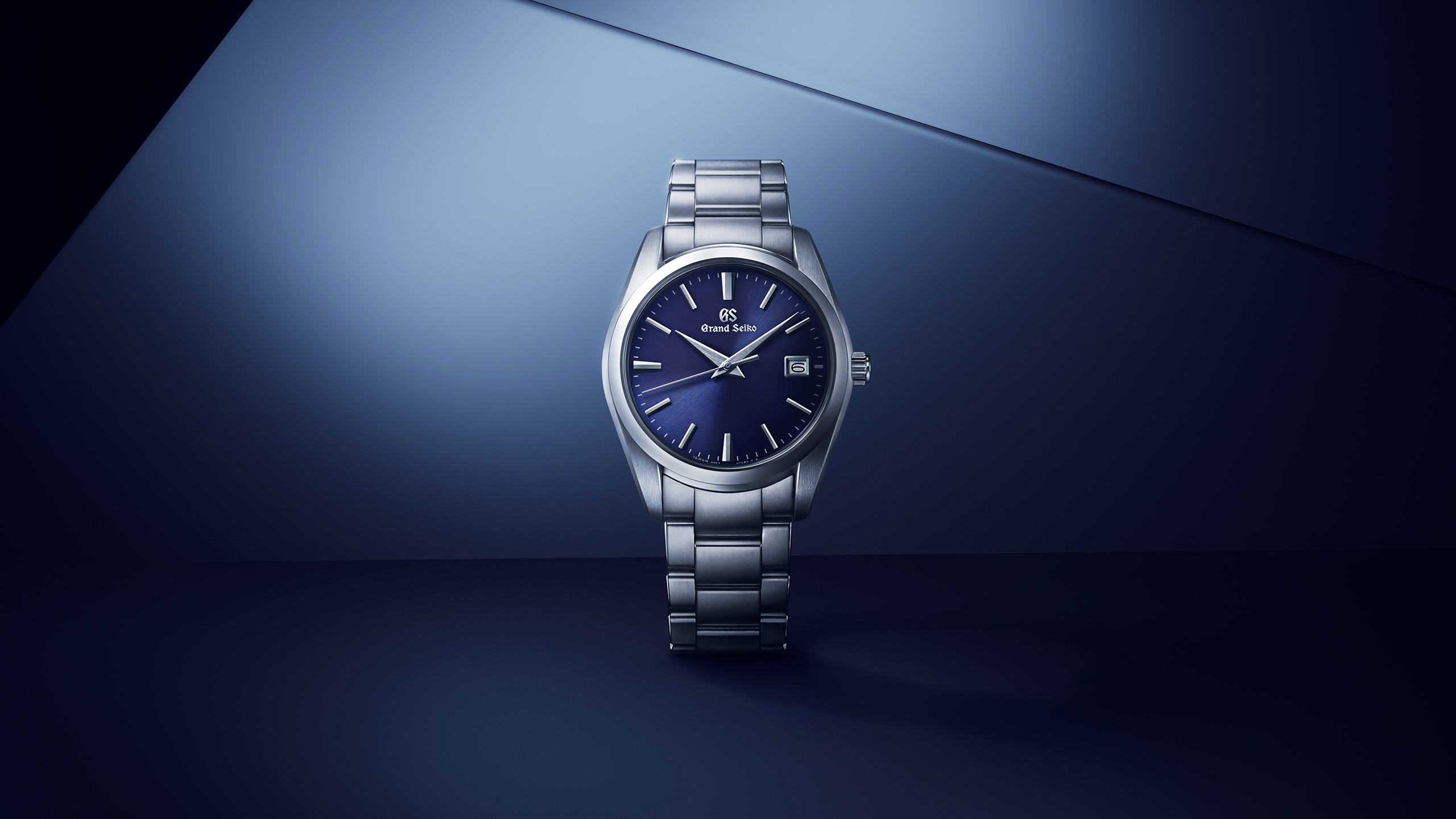 Grand_Seiko_Spring_Drive_GMT_SBG295-hero-thumbnail